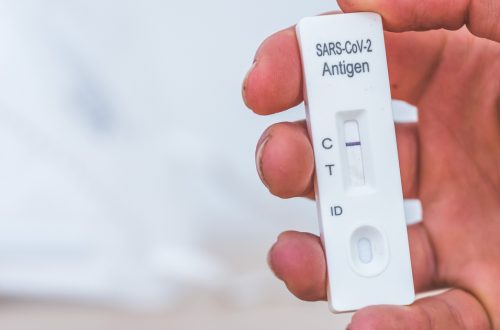 COVID-19 Testing Options: PCR, Rapid Antigen, Accuracy, Timing