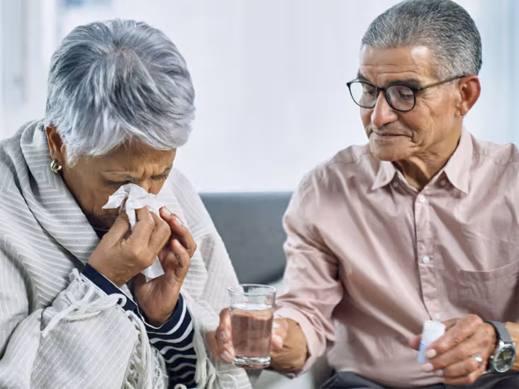 Recognizing Pneumonia Symptoms in Adults, Children, and the Elderly