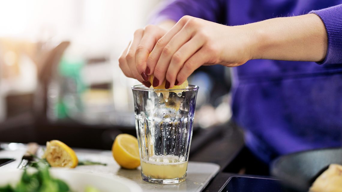 Lemon Juice & Citrate: Natural Allies Against Kidney Stones?
