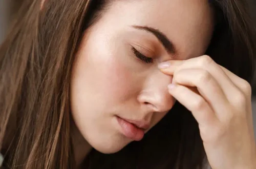 Cluster Headaches: Symptoms, Cycles, and Treatment Options