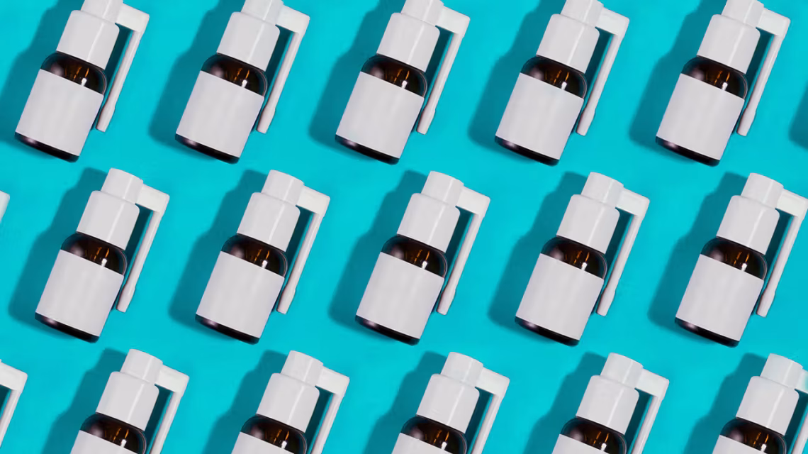 Chloraseptic (benzocaine, menthol): Uses, Benefits, Side Effects, and Dosage Guidelines